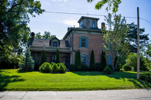 101 E Burton St, Kirksville, MO 63501